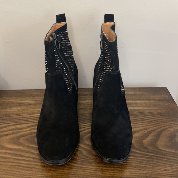 Latigo Dosa Black Suede Studded Booties - Picture 3 of 9